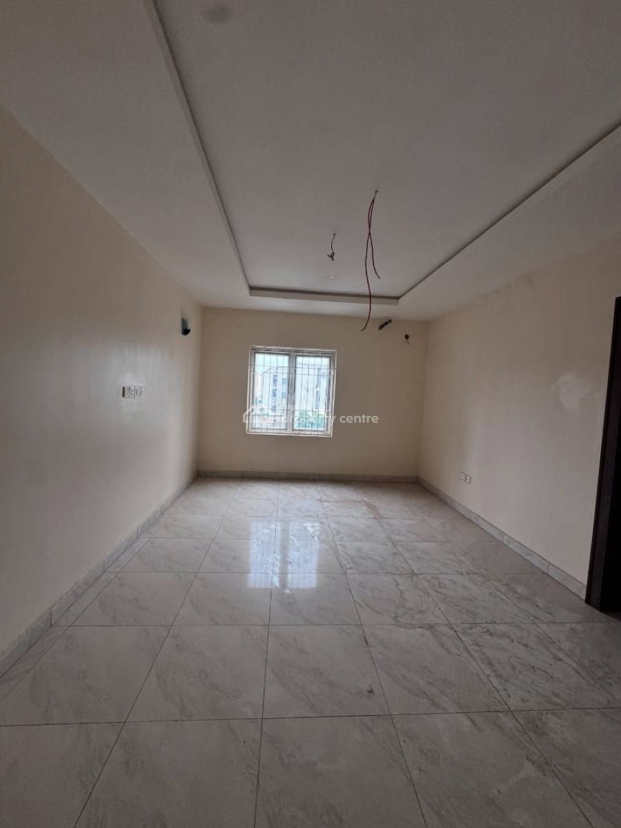 These Is a Spacious 3 Bedroom Apartment with a Maid Room, Dining Area,, Galadimawa, Abuja, Flat / Apartment for Sale
