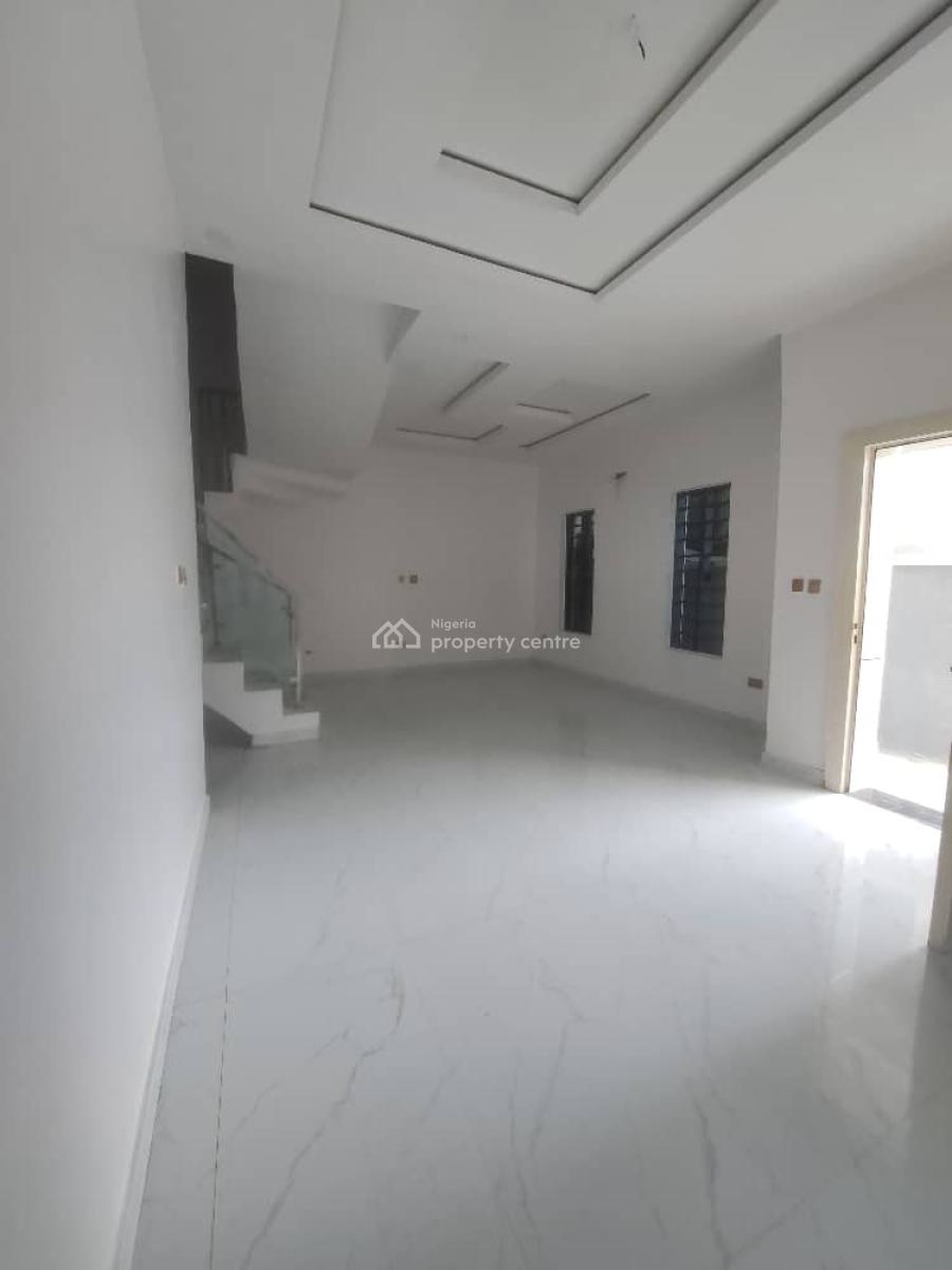 Luxury and Excellent 4 Bedrooms Duplex with Bq, Yakoyo, Sangotedo, Ajah, Lagos, Semi-detached Duplex for Rent