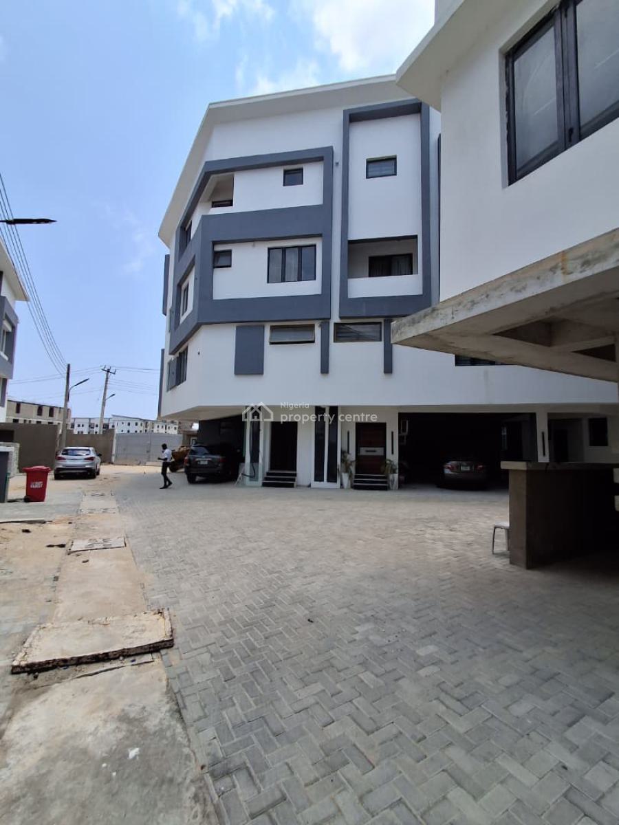 Beautifully Furnished 5 Bedrooms Terrace with Bq, Lekki Phase 1, Lekki, Lagos, Terraced Duplex for Rent