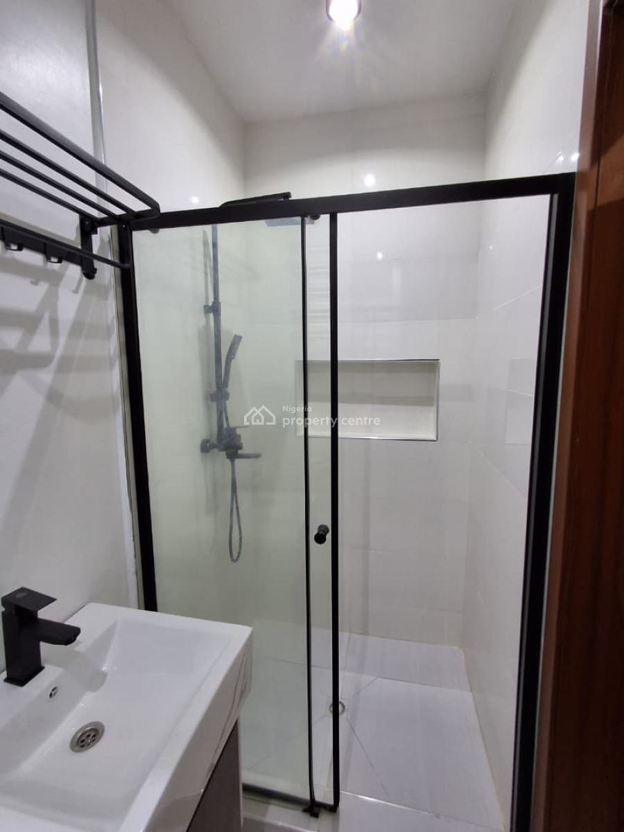 Beautifully Furnished 5 Bedrooms Terrace with Bq, Lekki Phase 1, Lekki, Lagos, Terraced Duplex for Rent