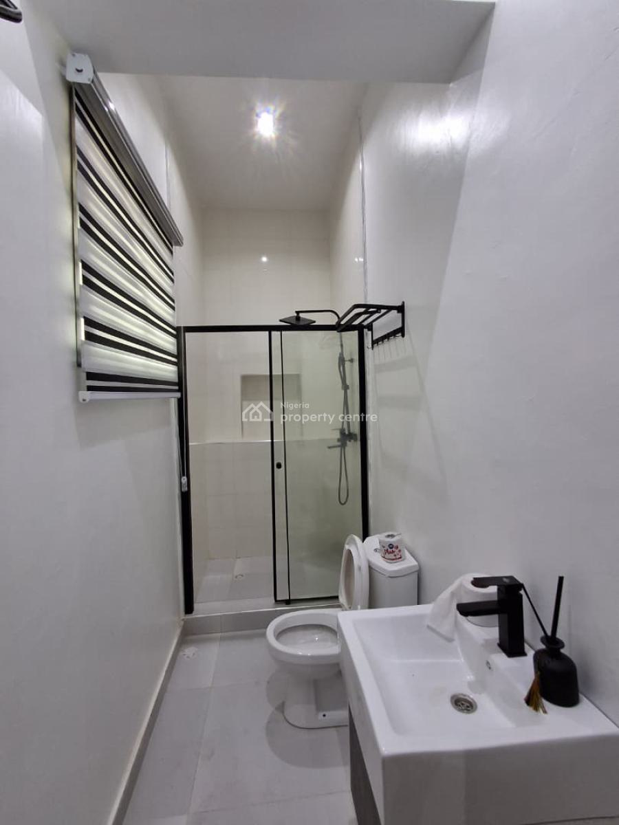 Beautifully Furnished 5 Bedrooms Terrace with Bq, Lekki Phase 1, Lekki, Lagos, Terraced Duplex for Rent