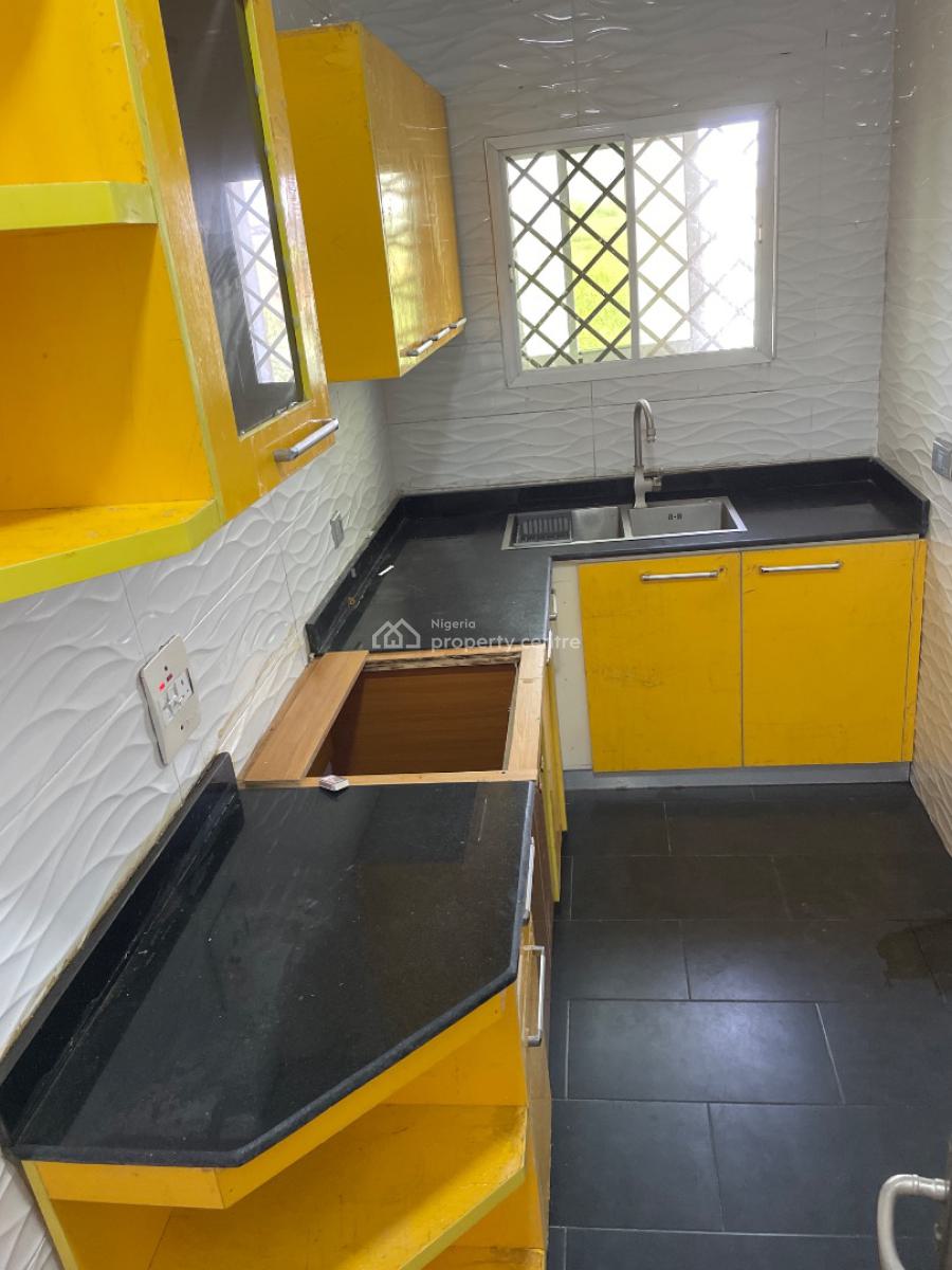 Well Maintained Mini Flat with Personal Kitchen, Chevron Drive, Lekki, Lagos, Mini Flat (room and Parlour) for Rent