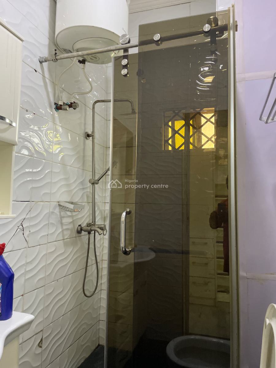Well Maintained Mini Flat with Personal Kitchen, Chevron Drive, Lekki, Lagos, Mini Flat (room and Parlour) for Rent