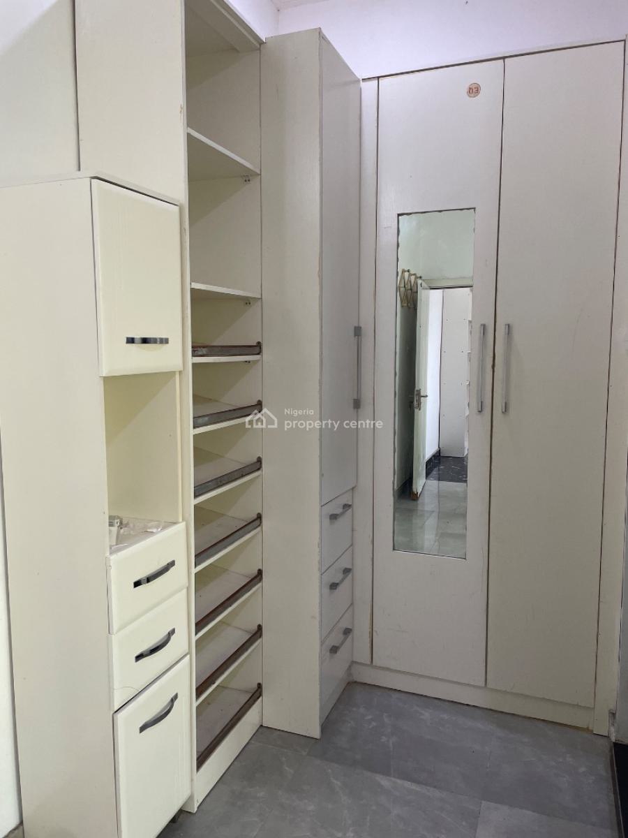 Well Maintained Mini Flat with Personal Kitchen, Chevron Drive, Lekki, Lagos, Mini Flat (room and Parlour) for Rent