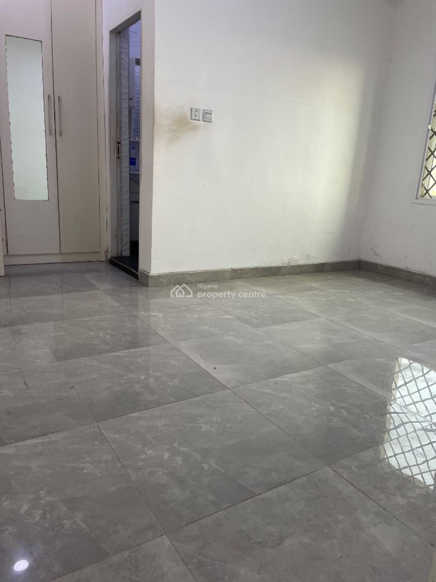 Well Maintained Mini Flat with Personal Kitchen, Chevron Drive, Lekki, Lagos, Mini Flat (room and Parlour) for Rent