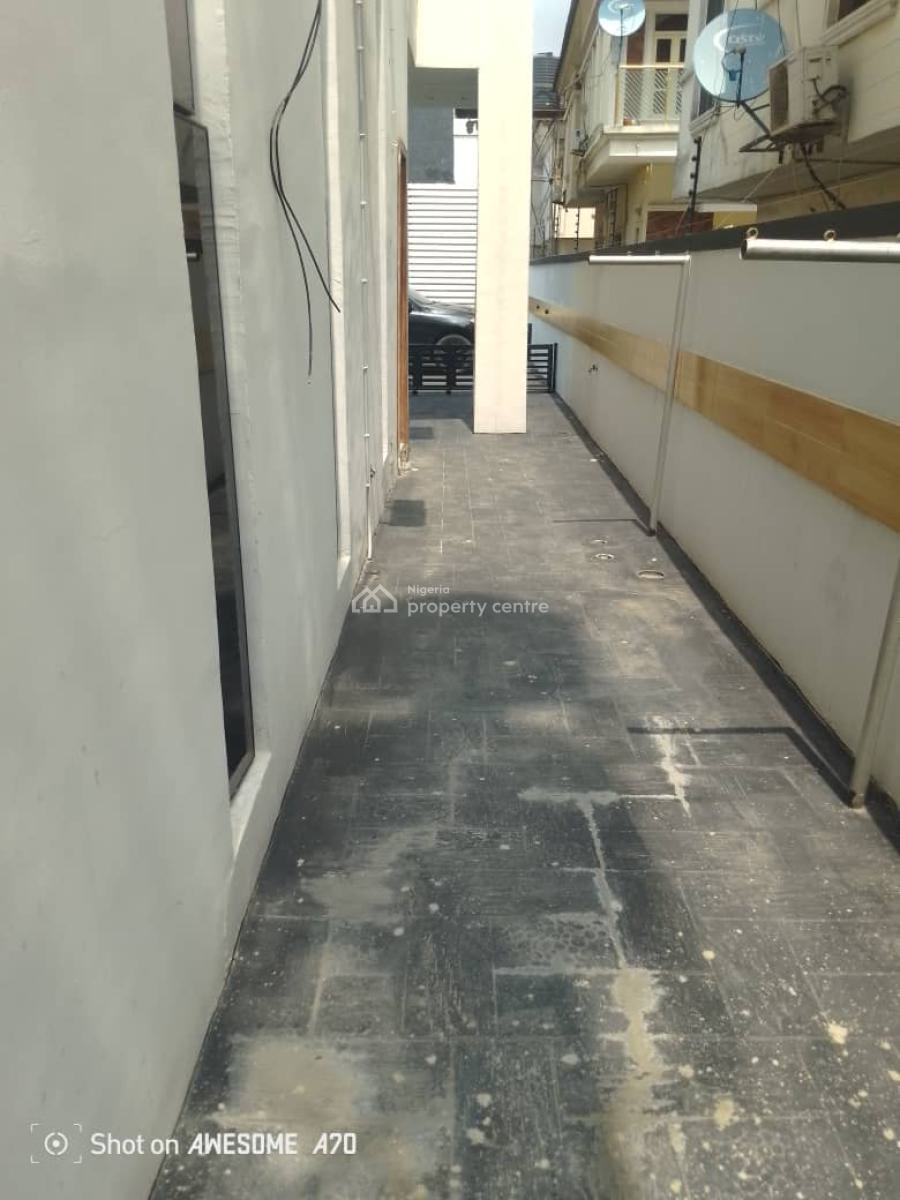 Spacious 5 Bedroom Fully Detached with Bq, Swimming Pool and Gym, Chevron, Lekki, Lagos, Detached Duplex for Rent