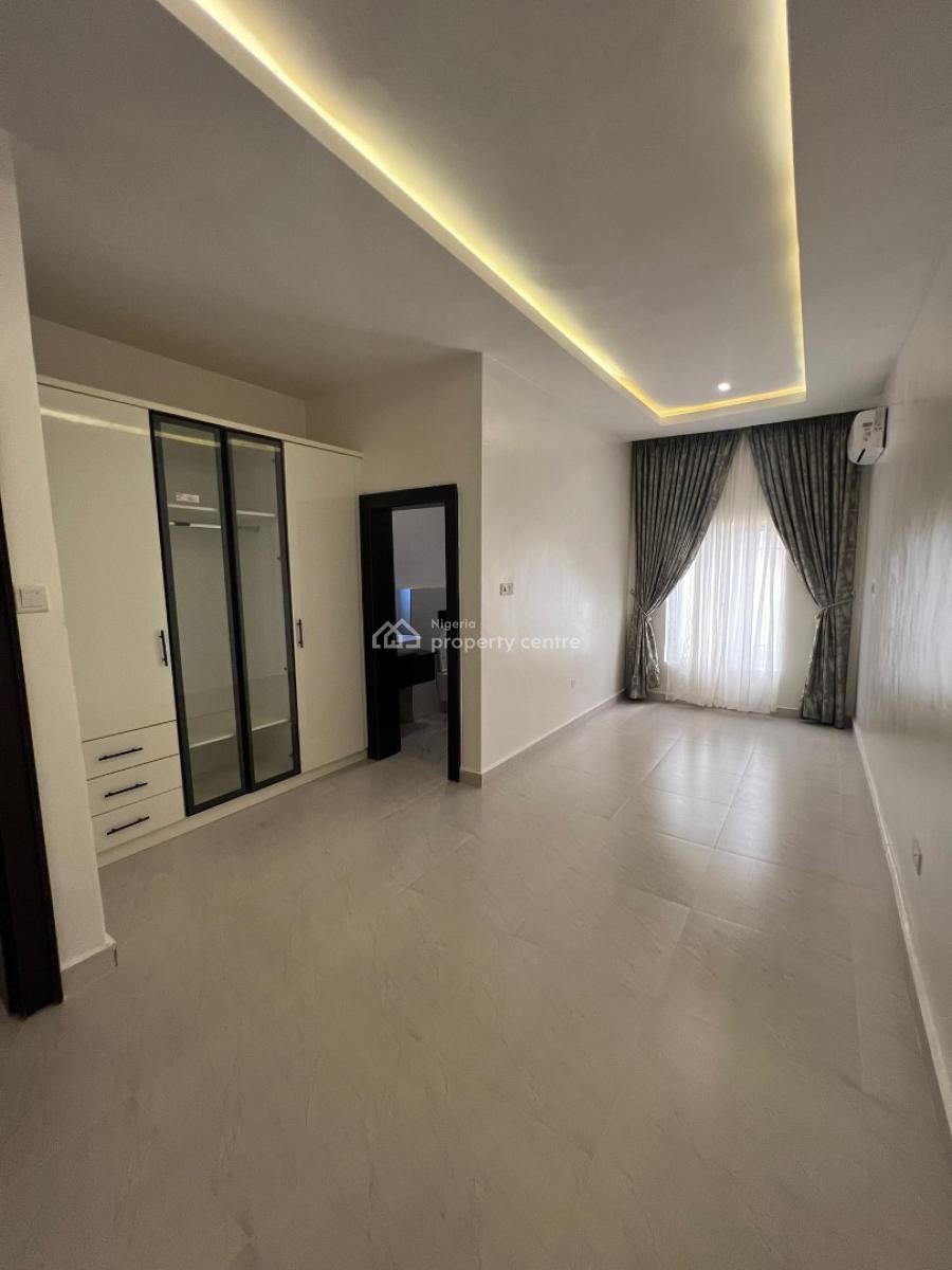This Is a Massively Spacious 4 Bedroom Terraced Duplex with a Maid Room, Kukwaba, Abuja, Terraced Duplex for Sale