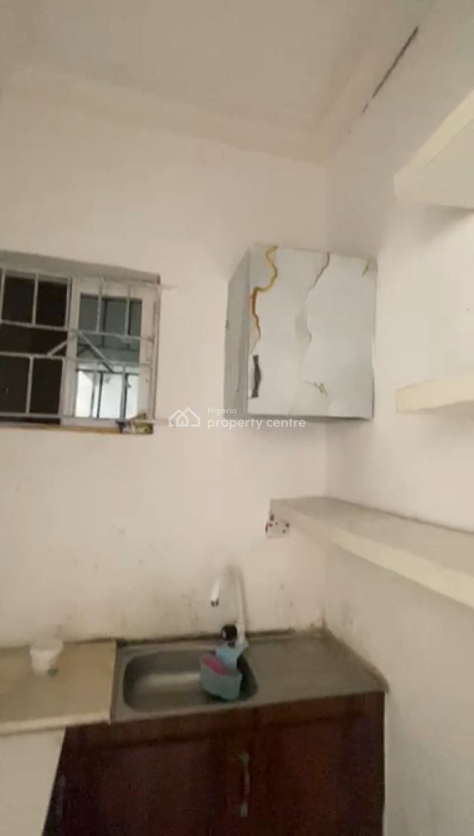 Specious and Decent Mini Flat, Off Market Street, Shomolu, Lagos, Mini Flat (room and Parlour) for Rent