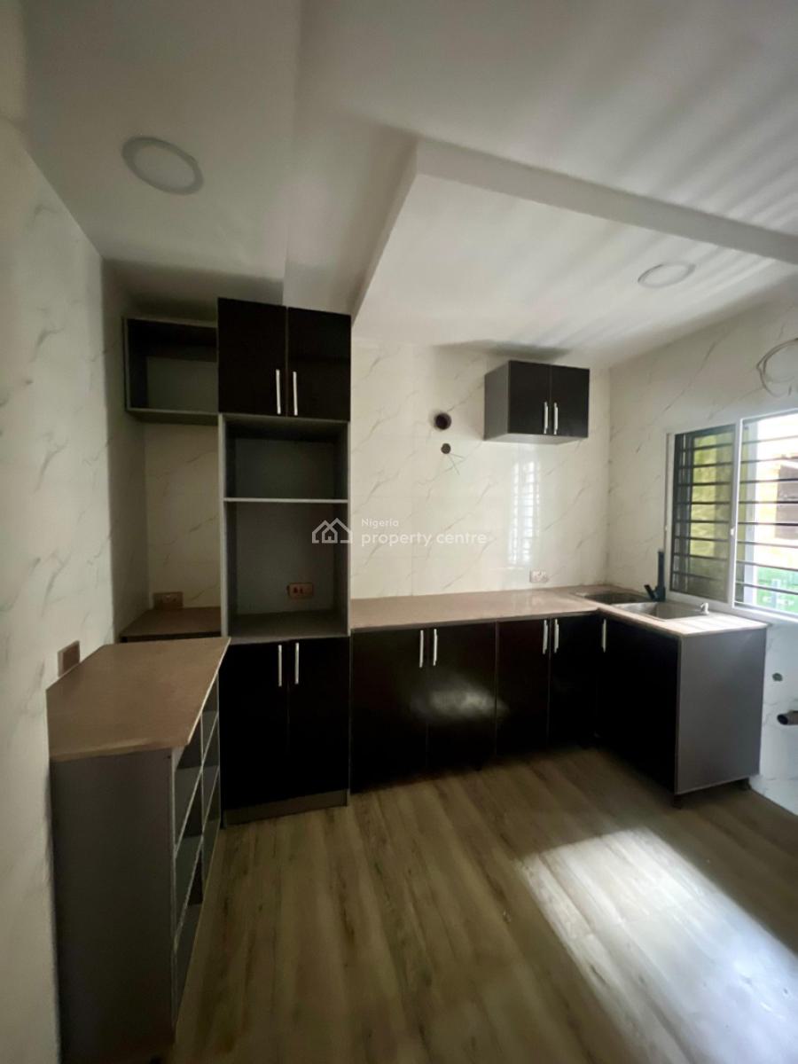 Newly Built 2 Bedroom Apartment with Swimming Pool, Gym and Elevator, Lekki Phase 1, Lekki, Lagos, Flat / Apartment for Sale