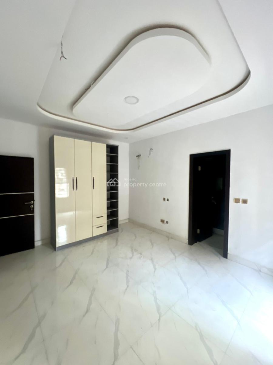 Newly Built 2 Bedroom Apartment with Swimming Pool, Gym and Elevator, Lekki Phase 1, Lekki, Lagos, Flat / Apartment for Sale