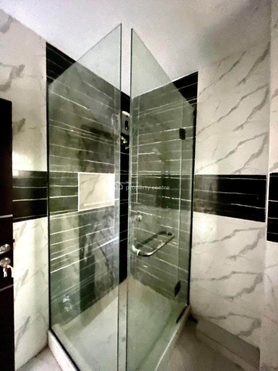 Newly Built 2 Bedroom Apartment with Swimming Pool, Gym and Elevator, Lekki Phase 1, Lekki, Lagos, Flat / Apartment for Sale