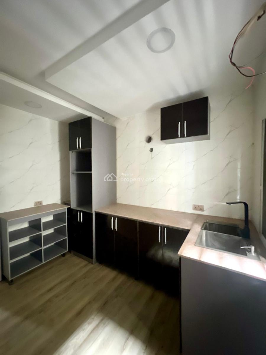 Newly Built 2 Bedroom Apartment with Swimming Pool, Gym and Elevator, Lekki Phase 1, Lekki, Lagos, Flat / Apartment for Sale