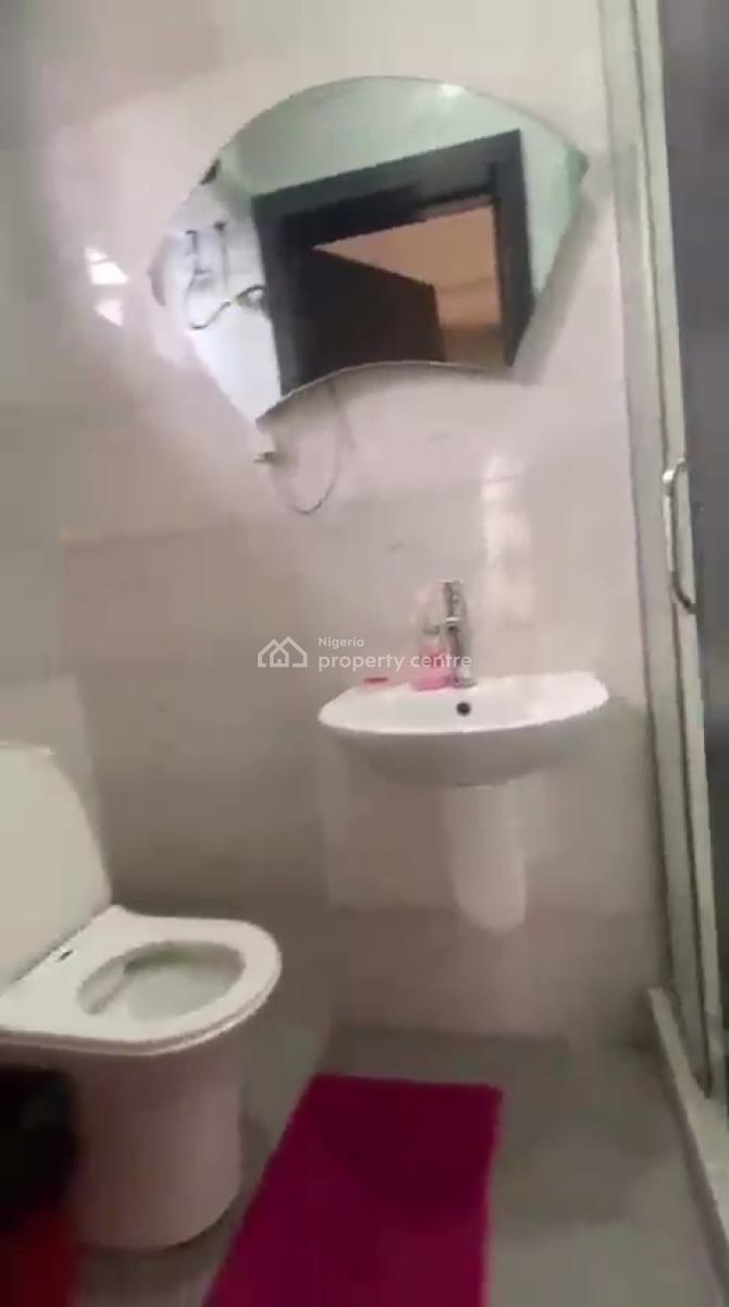 Fully Furnished 2 Bedroom Flat Ensuit, Right, Lekki Phase 1, Lekki, Lagos, Flat / Apartment for Rent