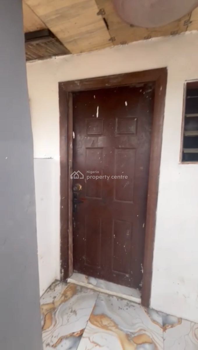 Magnificent Room Self-contain, Off Ilaje Road By Olatunji Street, Bariga, Shomolu, Lagos, Self Contain (single Rooms) for Rent