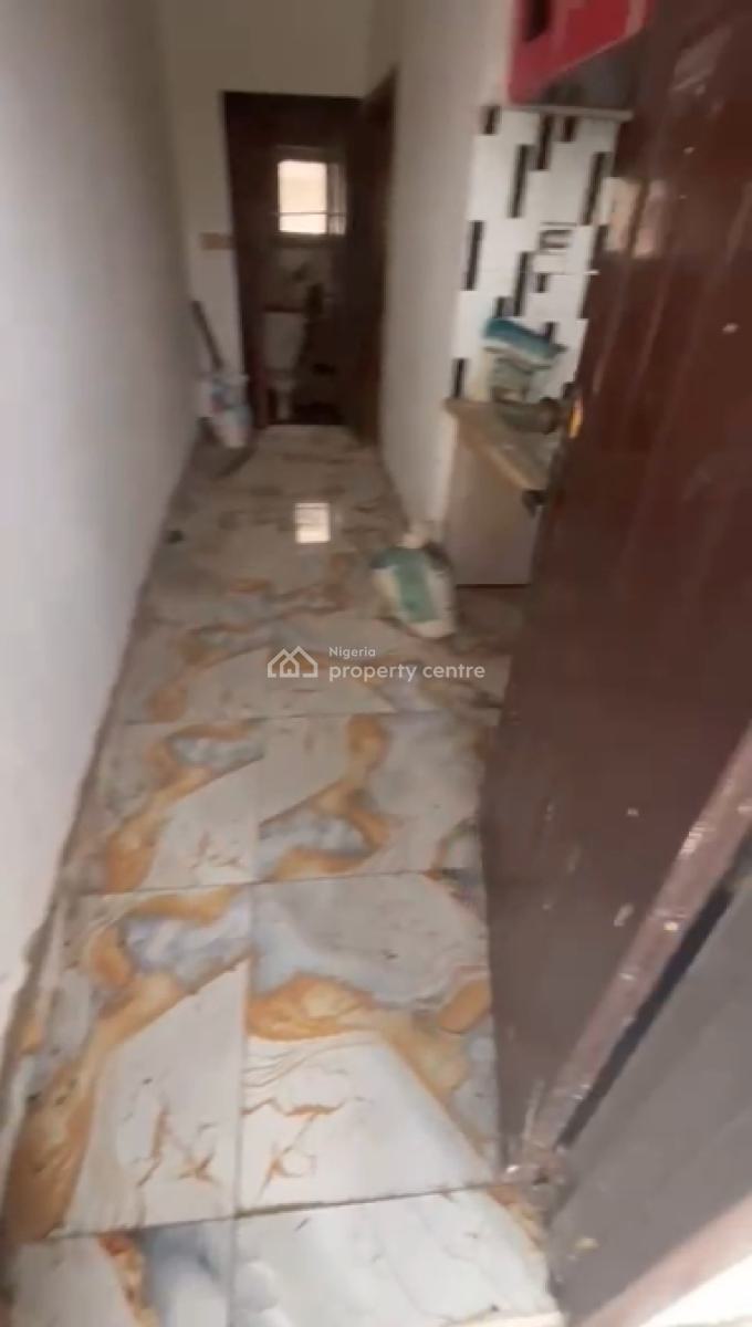 Magnificent Room Self-contain, Off Ilaje Road By Olatunji Street, Bariga, Shomolu, Lagos, Self Contain (single Rooms) for Rent