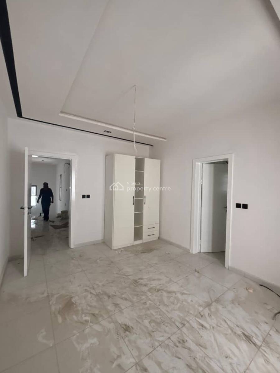 Brandnew 4 Bedroom Semi-detached with a Bq (24 Hours Power), Lekki Phase 1, Lekki, Lagos, Semi-detached Duplex for Rent
