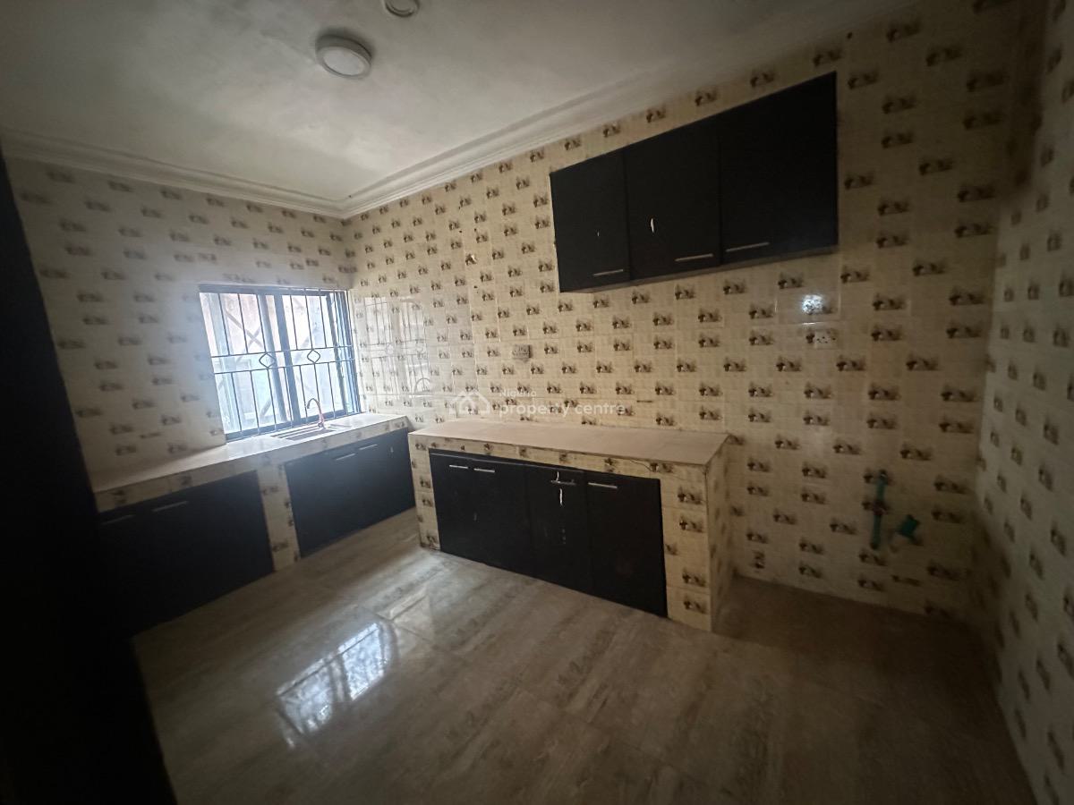 3 Bedroom Flat, Off International Airport Road Ajao Estate, Isolo, Lagos, Flat / Apartment for Rent