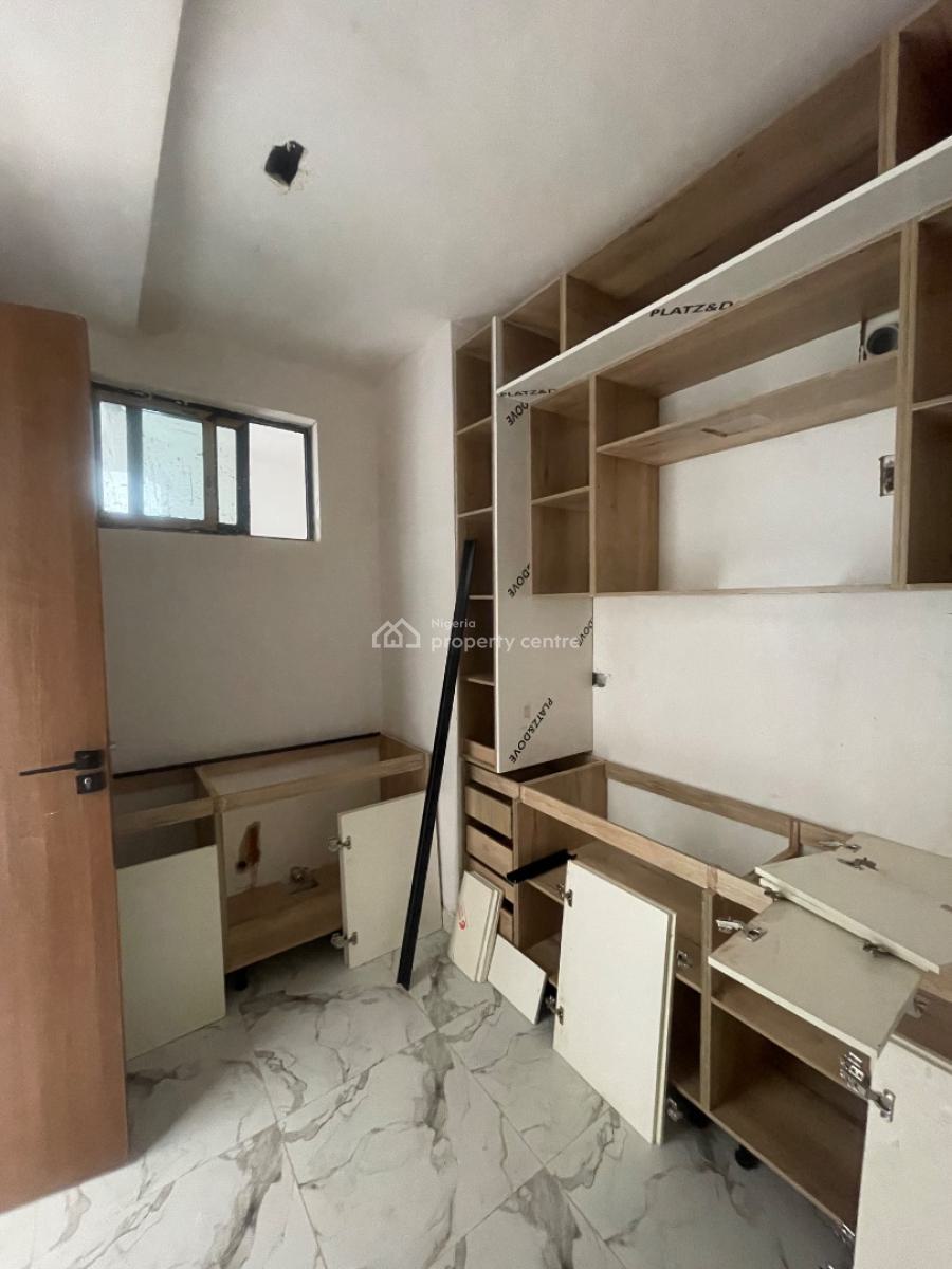 2 Bedrooms Apartment, Orchid Road, Lekki Phase 2, Lekki, Lagos, Flat / Apartment for Sale