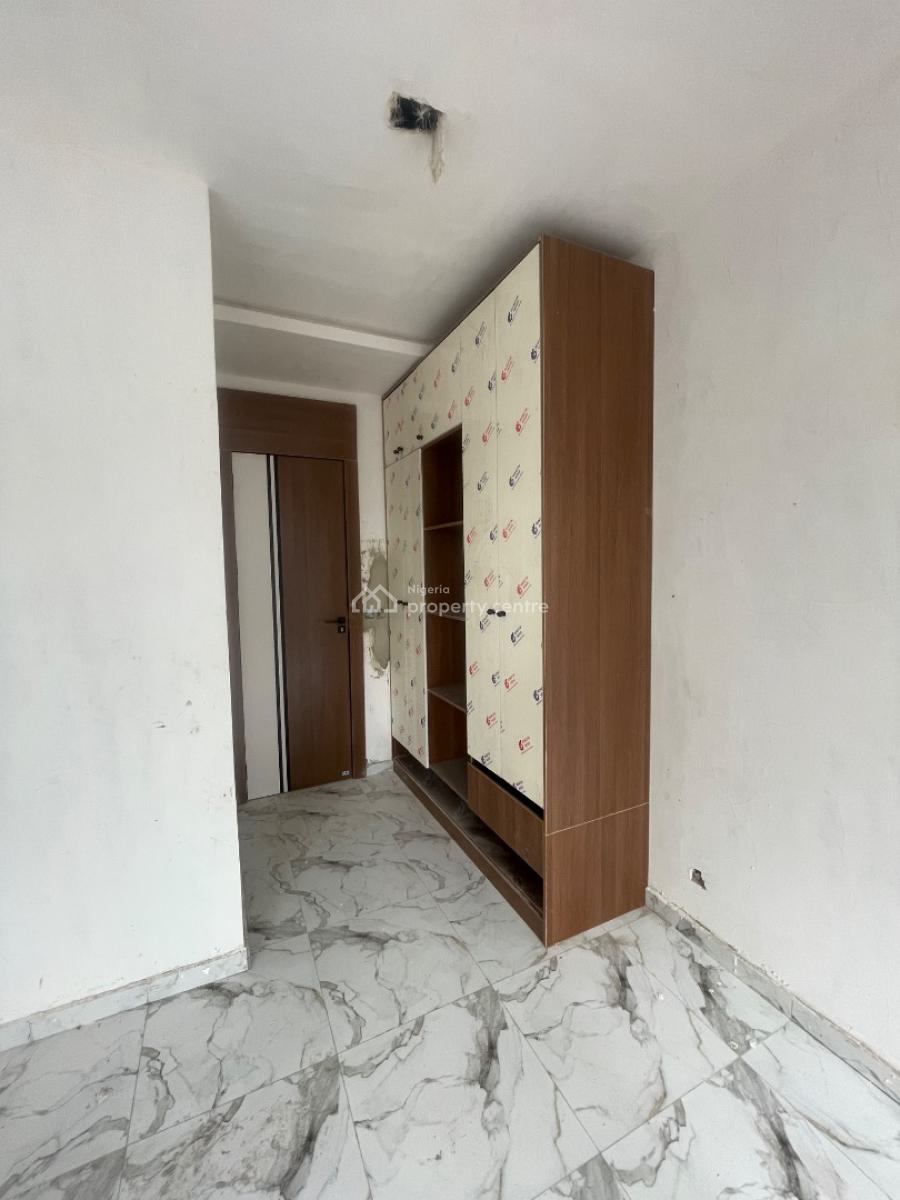 2 Bedrooms Apartment, Orchid Road, Lekki Phase 2, Lekki, Lagos, Flat / Apartment for Sale