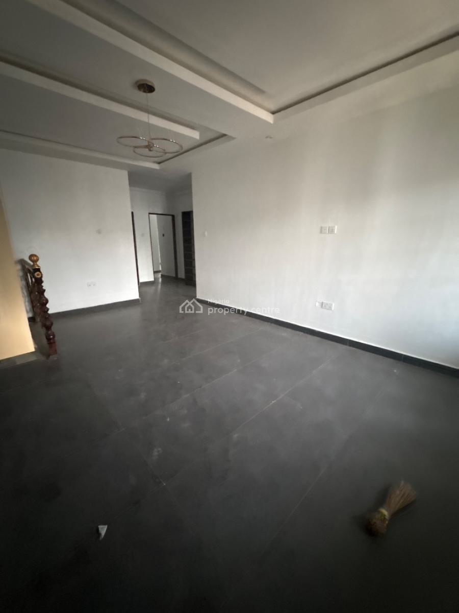 Brand New 4-bedrooms Semi-detached Duplex, Emmanuel Mbaka Road, Lugbe District, Abuja, Semi-detached Duplex for Rent