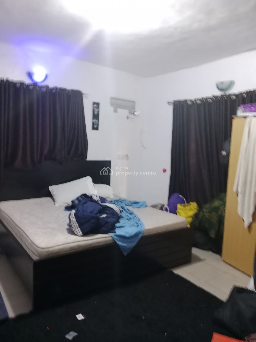 Spacious 3 Bedroom Flat, Omole Phase 1, Ikeja, Lagos, Flat / Apartment for Rent