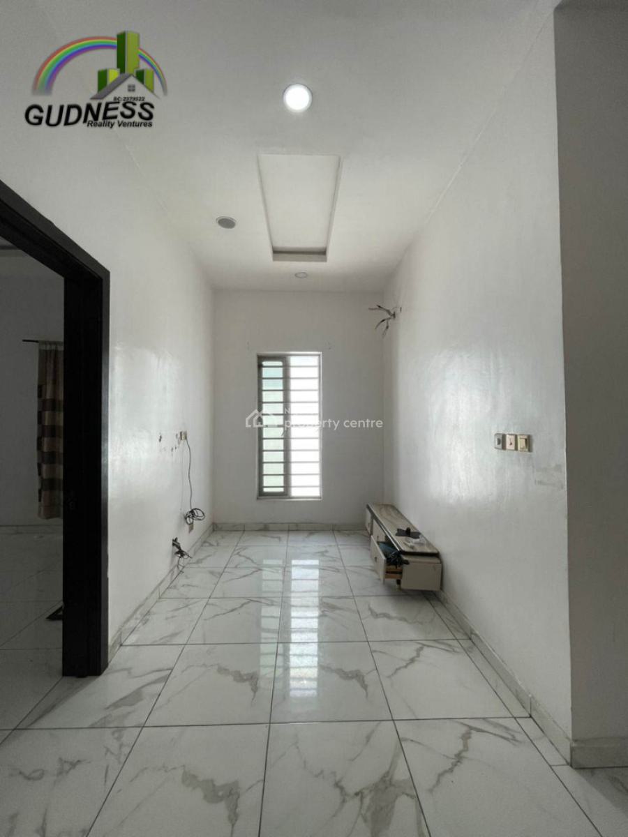4 Bedroom Semi Detached Duplex with a Room Bq, Ikota, Lekki, Lagos, Semi-detached Duplex for Rent