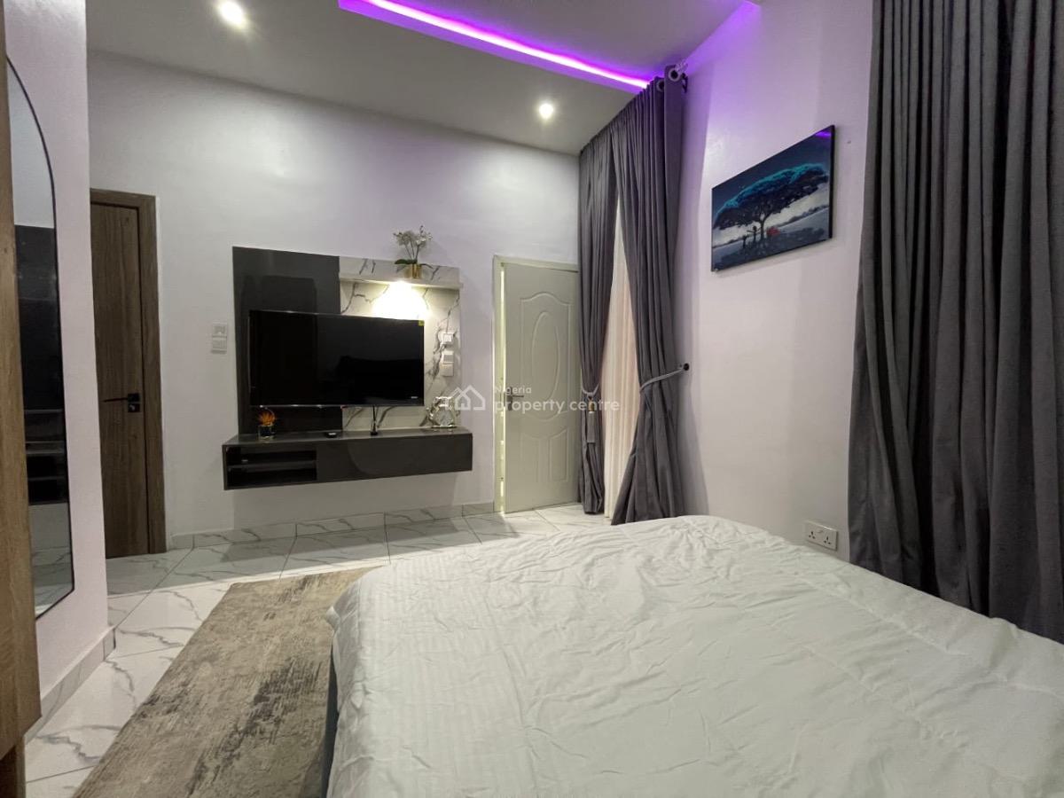 Blue Haven Our 4 Bedroom Self Compound Duplex with Air Hockey & Ps5, Agungi, Osapa, Lekki, Lagos, Detached Duplex Short Let