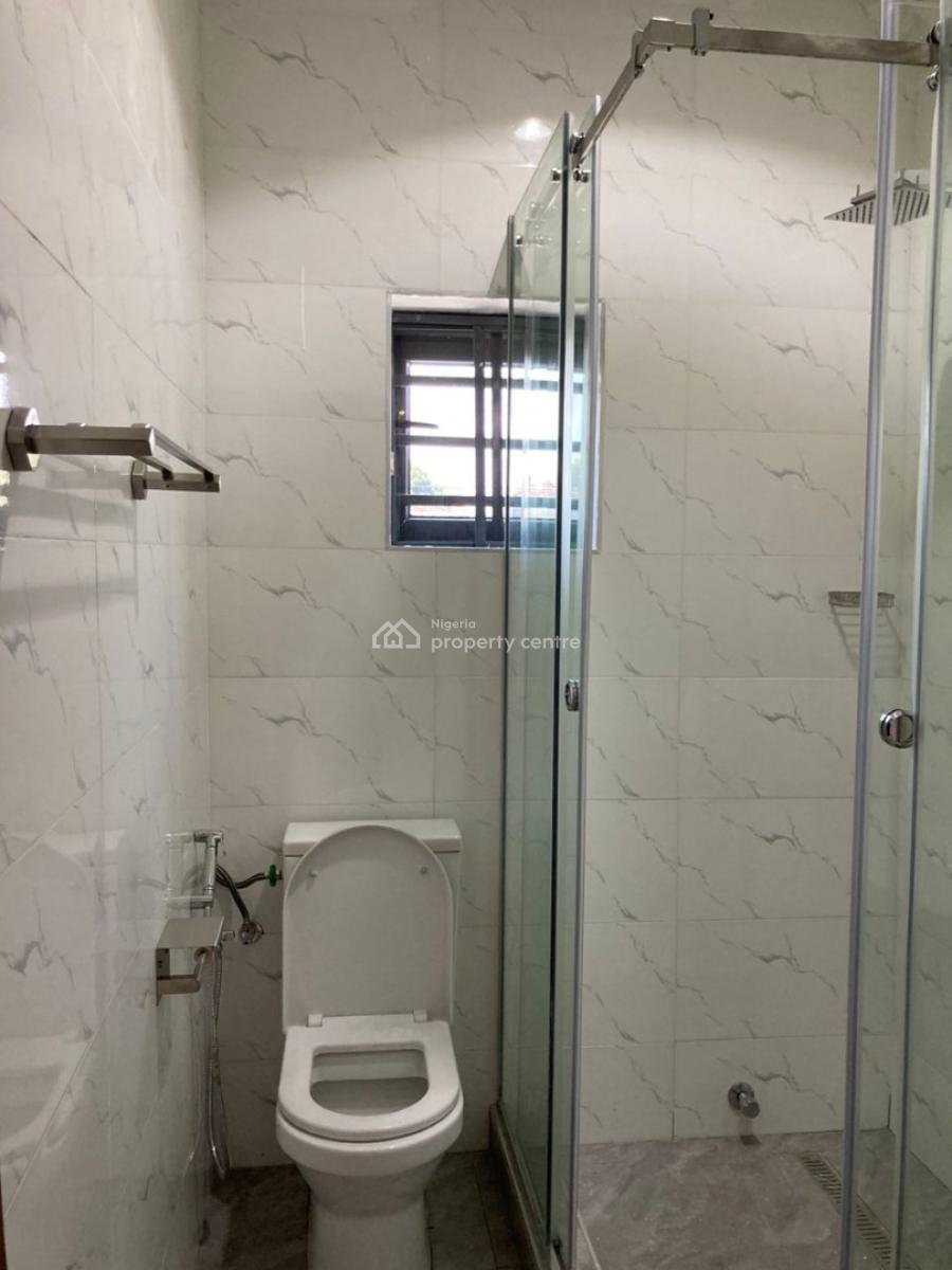 Self-compound and 4 Bedroom Semi-detached Duplex with Fitted Kitchen, Lekki Phase 1, Lekki, Lagos, Semi-detached Duplex for Rent