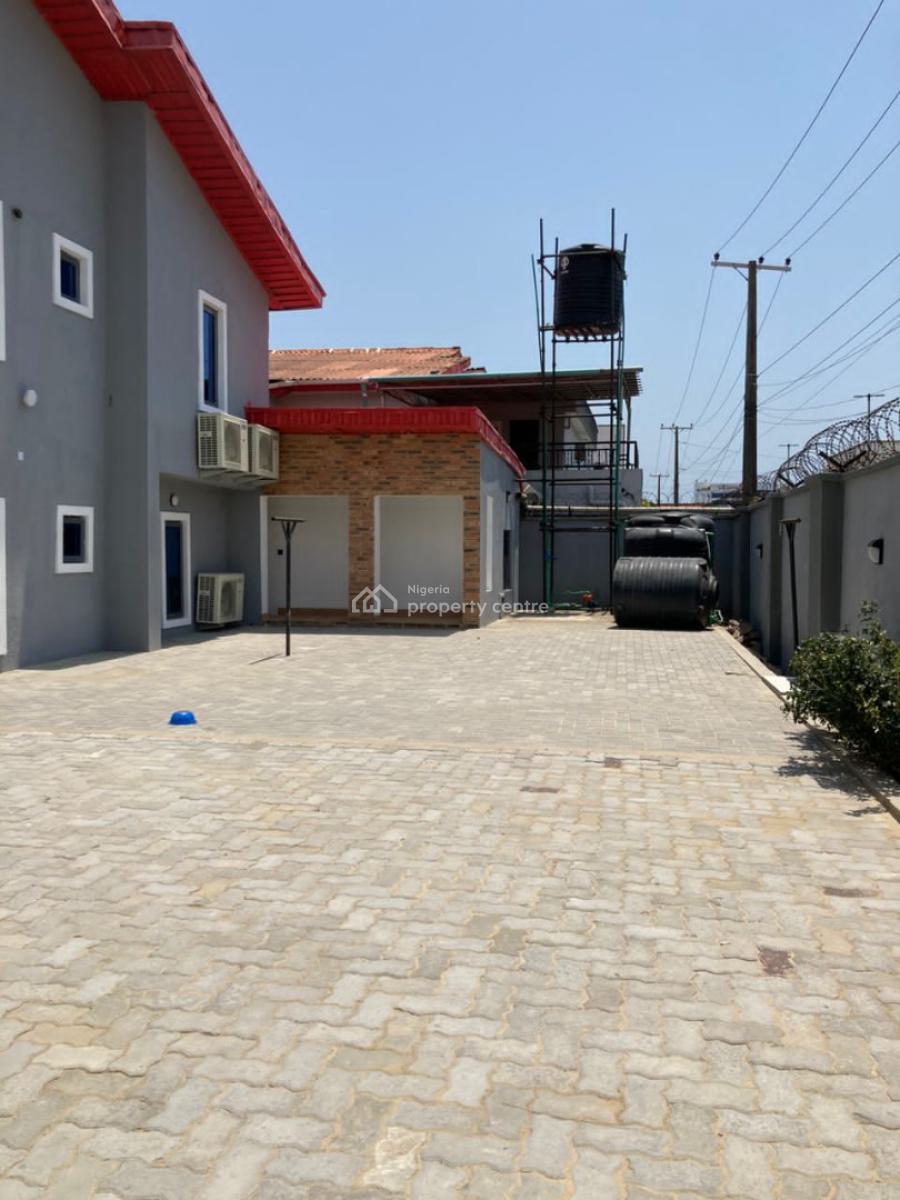 Self-compound and 4 Bedroom Semi-detached Duplex with Fitted Kitchen, Lekki Phase 1, Lekki, Lagos, Semi-detached Duplex for Rent