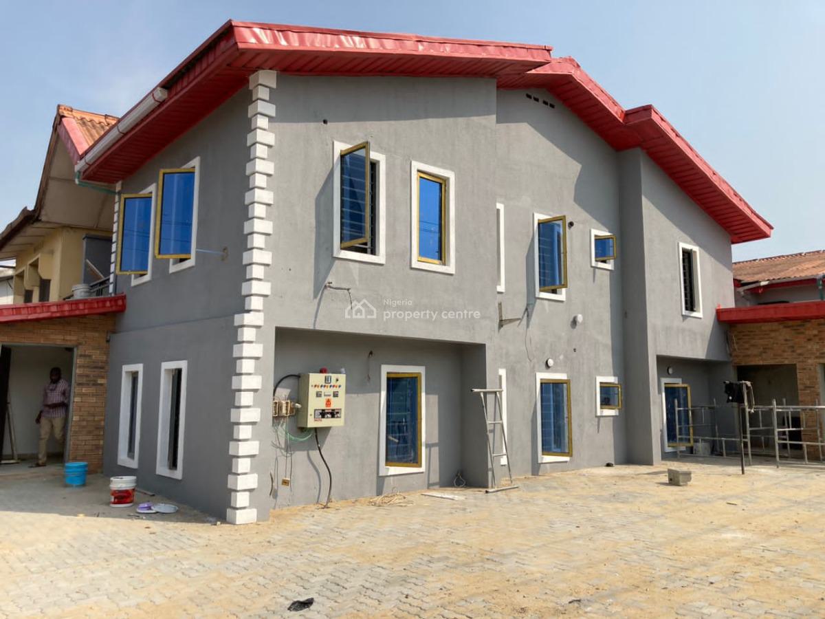 Self-compound and 4 Bedroom Semi-detached Duplex with Fitted Kitchen, Lekki Phase 1, Lekki, Lagos, Semi-detached Duplex for Rent