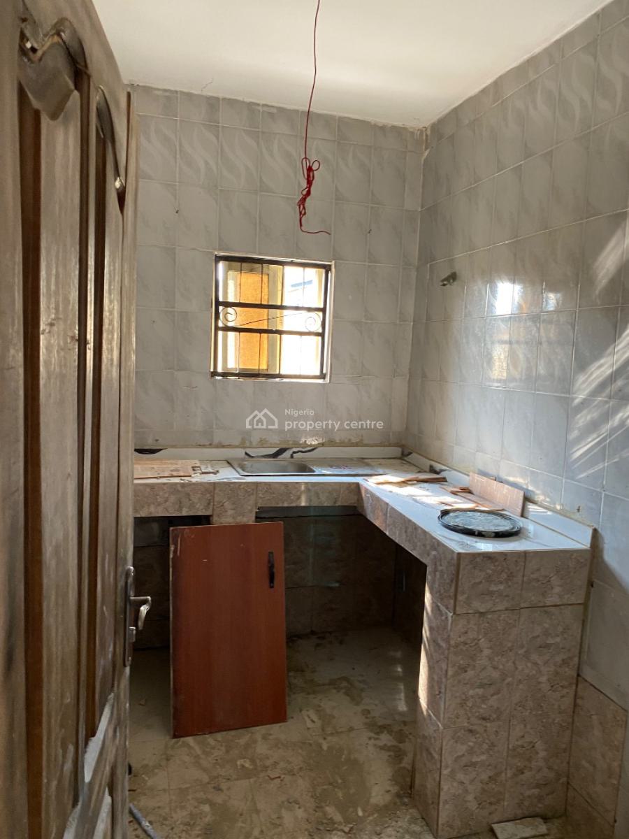 Well Built 1 Bedroom Flat, Ologunfe, Awoyaya, Ibeju Lekki, Lagos, Mini Flat (room and Parlour) for Rent