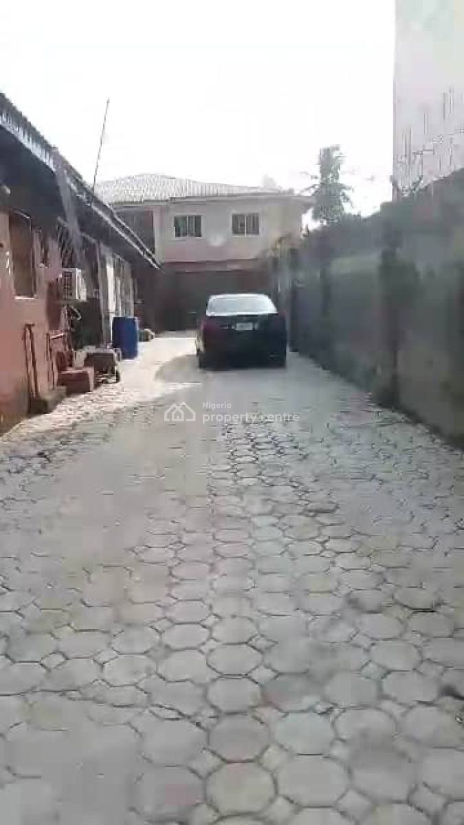 for Sa£ in Gowon Estate Egbeda,    *description* : *a* *fe, Gowon Estate, Amuwo Odofin, Lagos, Residential Land for Sale