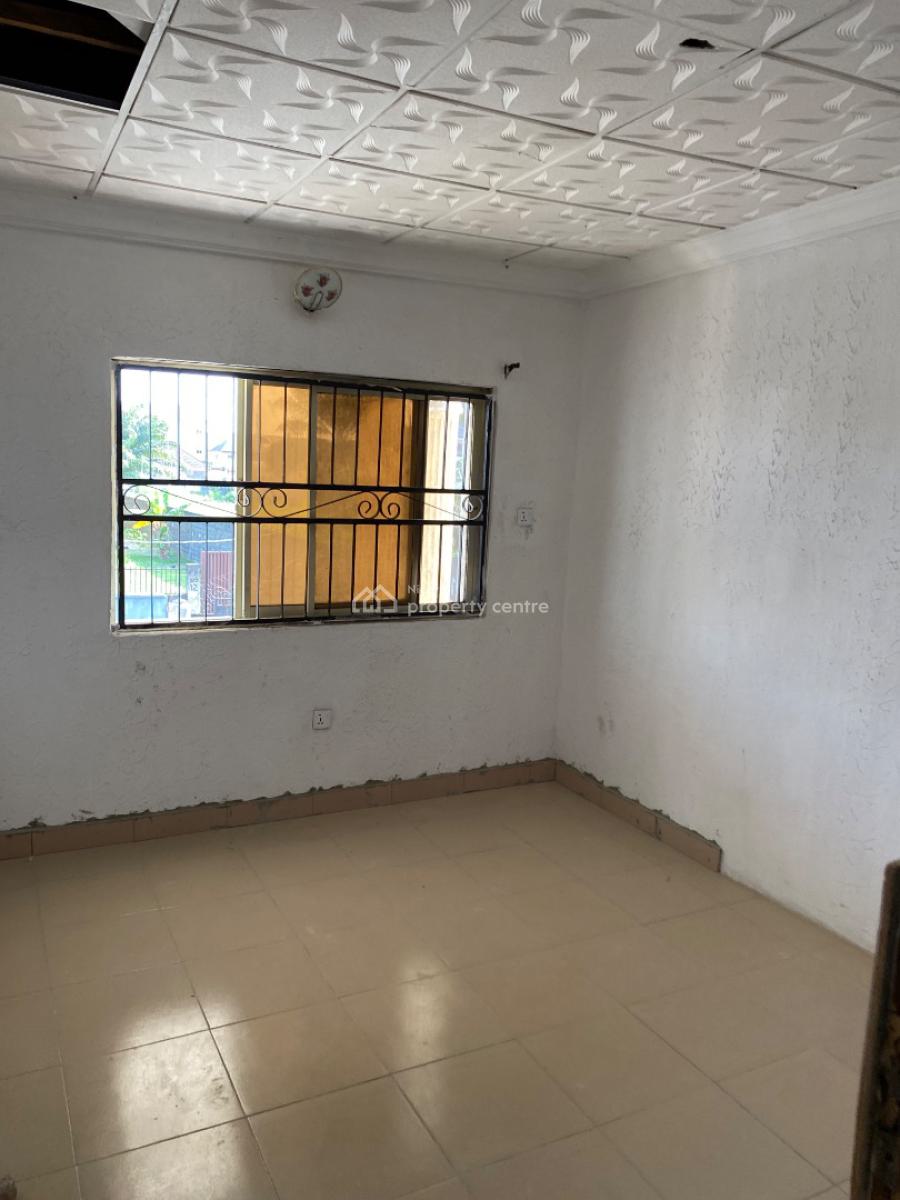 Well Refurbished 2 Bedroom Flat, Ologunfe, Awoyaya, Ibeju Lekki, Lagos, Flat / Apartment for Rent