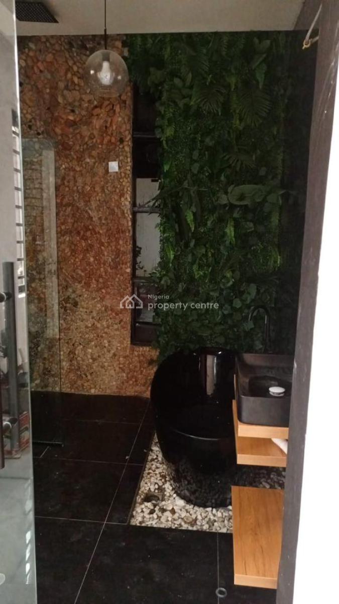 Magnificent 2 Bedroom Bungalow, Omole Phase 2, Ikeja, Lagos, Detached Bungalow for Sale