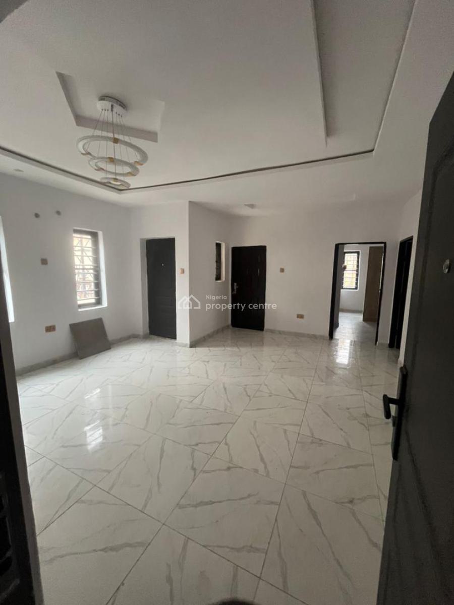 3 Bedrooms Flat, Olowora, Magodo, Lagos, Flat / Apartment for Rent