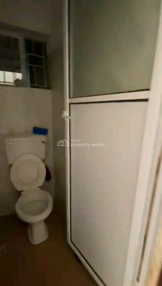 Standard and Executive Miniflat, Off Market Street, Shomolu, Lagos, Mini Flat (room and Parlour) for Rent
