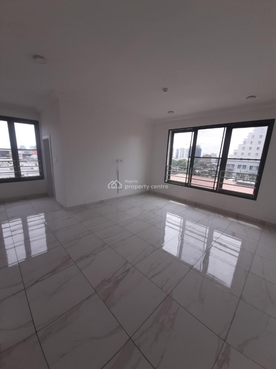 Serviced 3 Bedroom En-suite Flat with Fitted Kitchen Cabinets/pantry, Oniru, Victoria Island (vi), Lagos, Flat / Apartment for Rent