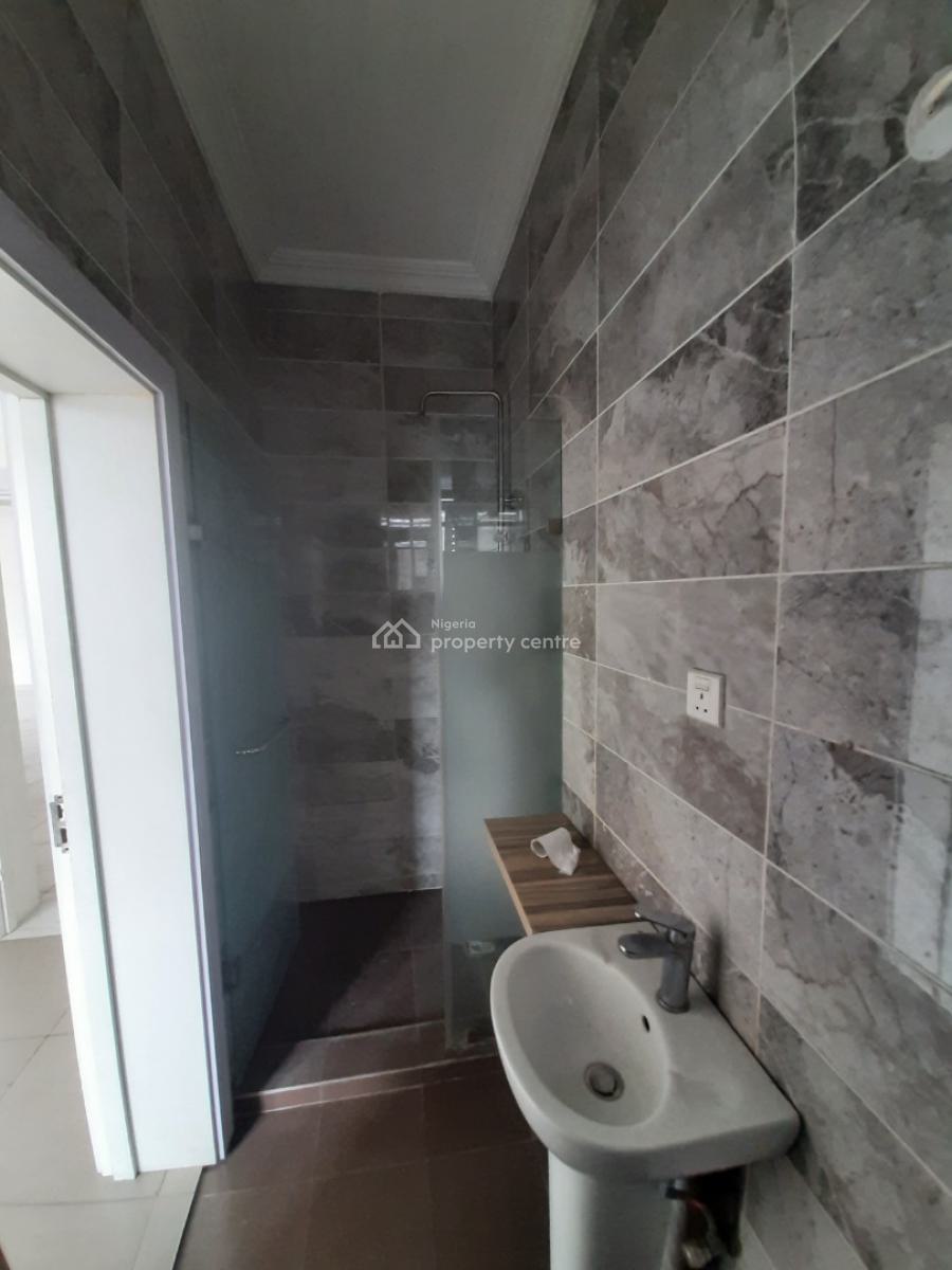 Serviced 3 Bedroom En-suite Flat with Fitted Kitchen Cabinets/pantry, Oniru, Victoria Island (vi), Lagos, Flat / Apartment for Rent