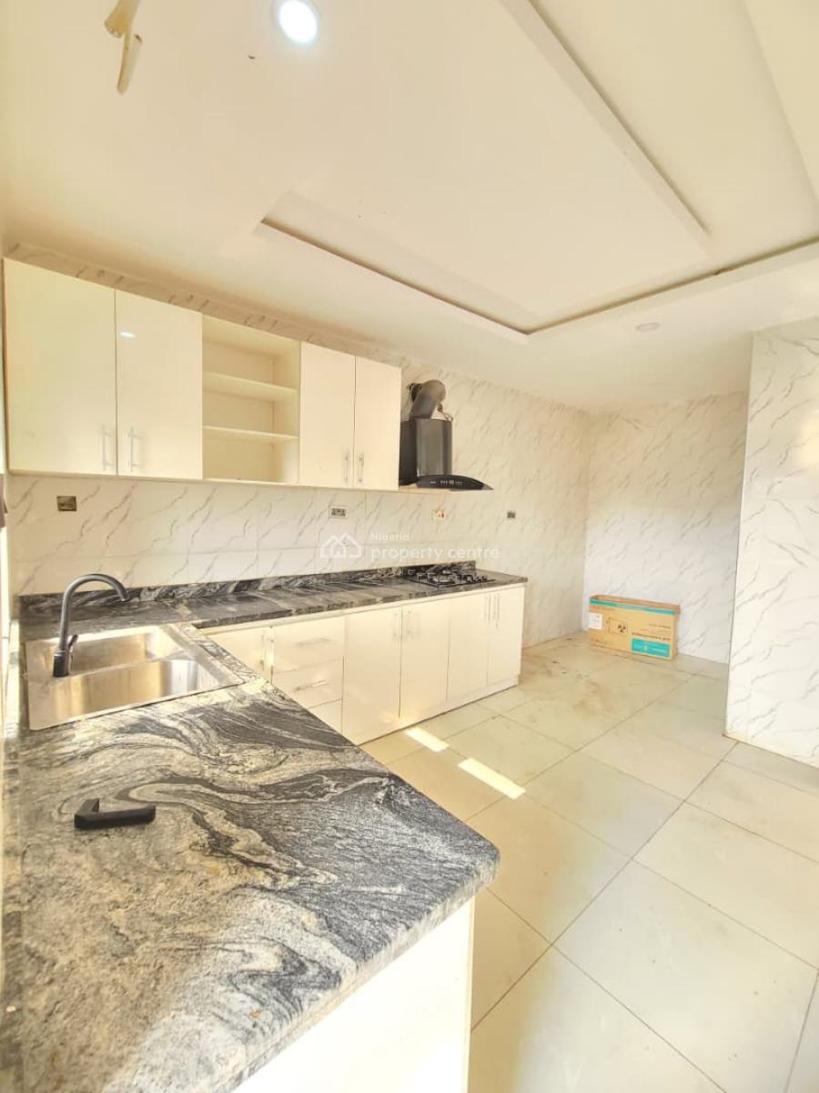 Exquisitely Built 2 Bedroom Apartment( Upstairs )all Rooms Ensuite, Badore, Ajah, Lagos, Flat / Apartment for Rent