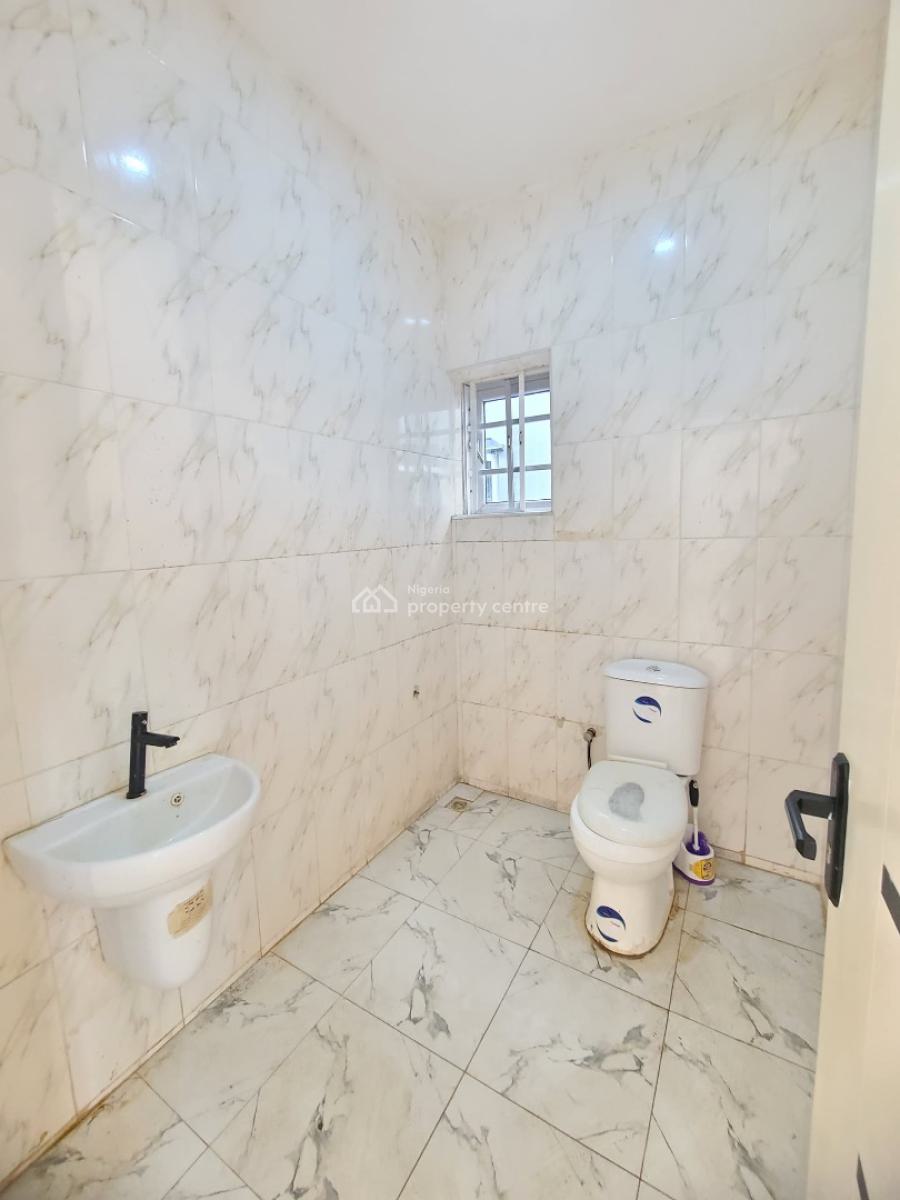 Exquisitely Built 2 Bedroom Apartment( Upstairs )all Rooms Ensuite, Badore, Ajah, Lagos, Flat / Apartment for Rent