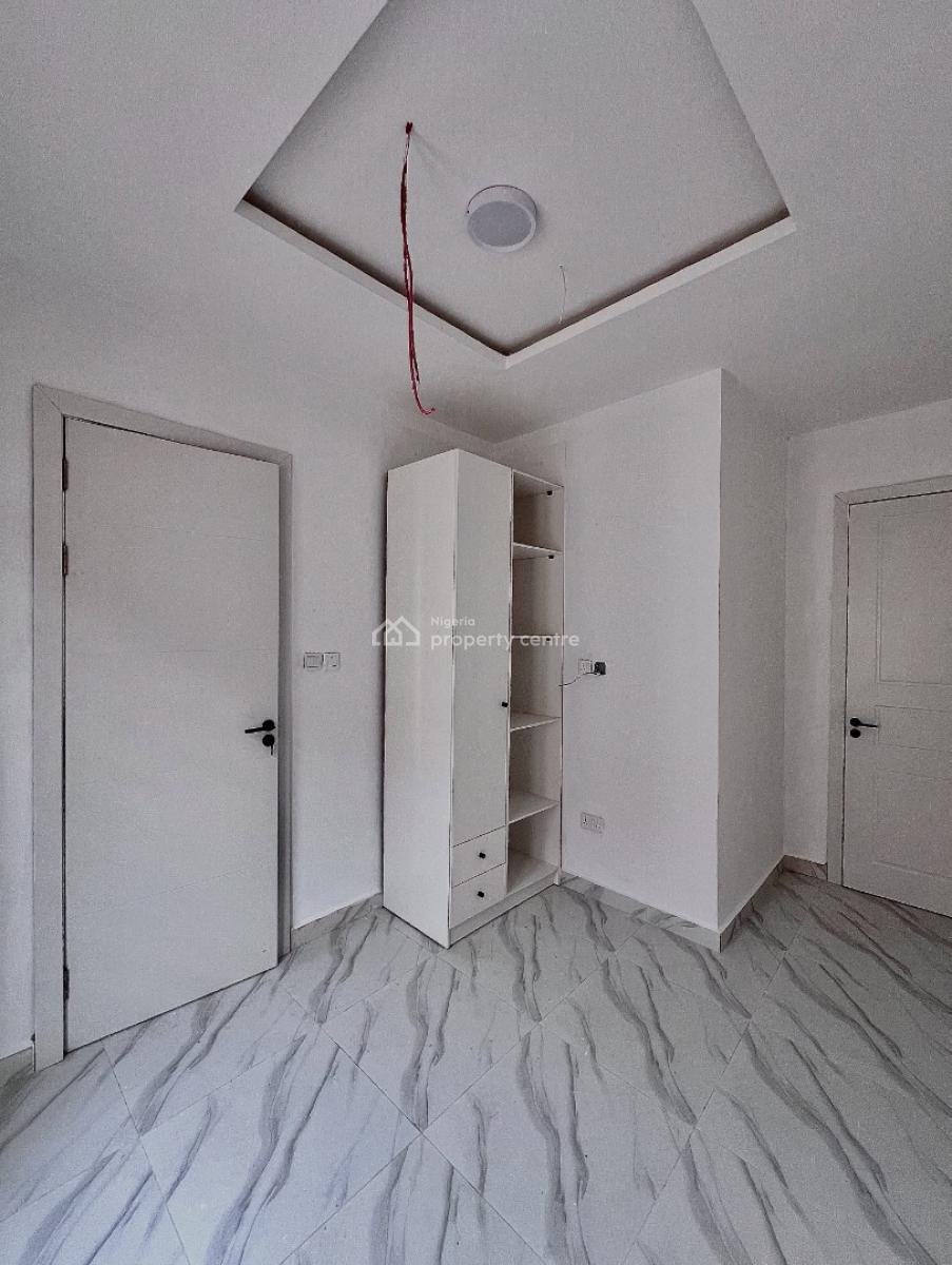 Loveky 4 Bedroom Terrace Duplex with Bq, Ologolo, Ologolo, Lekki, Lagos, Terraced Duplex for Sale