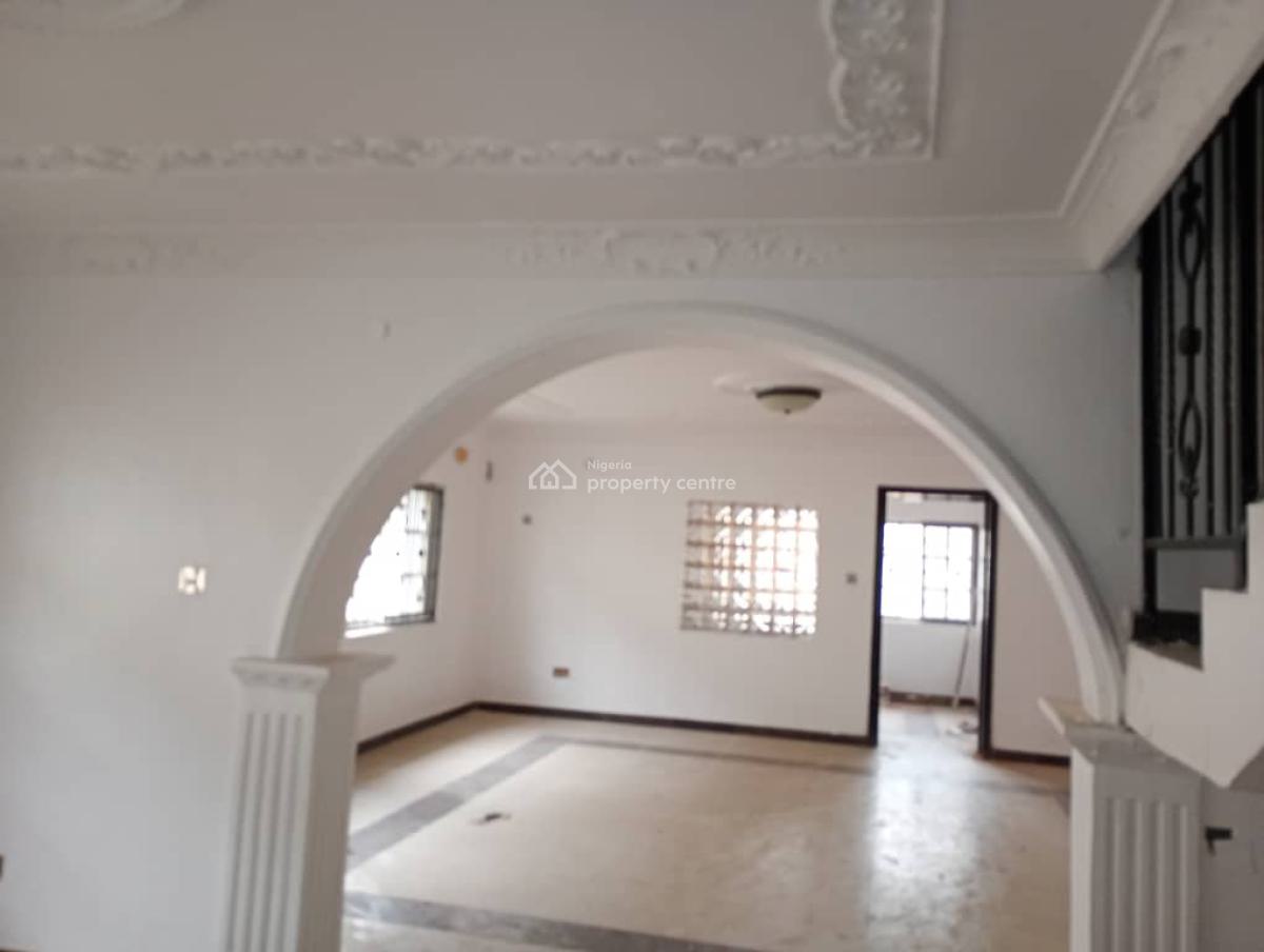 Commercial 5 Bedroom Semi Detached Duplex, Lekki Phase 1, Lekki, Lagos, Semi-detached Duplex for Rent
