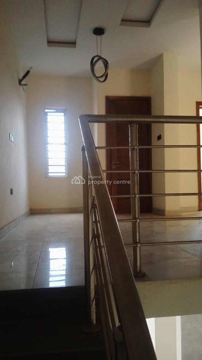 Luxury 3bedroom Duplex, Olowora, Magodo, Lagos, Semi-detached Duplex for Sale