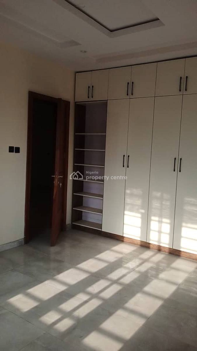 Luxury 3bedroom Duplex, Olowora, Magodo, Lagos, Semi-detached Duplex for Sale