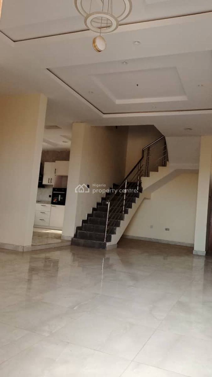 Luxury 3bedroom Duplex, Olowora, Magodo, Lagos, Semi-detached Duplex for Sale