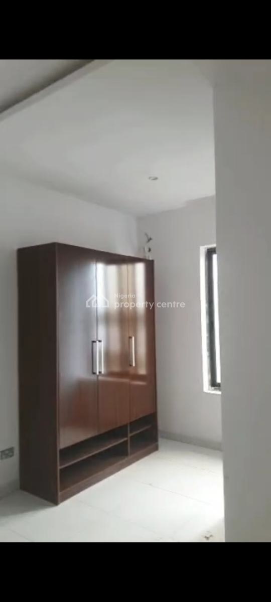4 Bedroom Maisonette with with 2 Rooms Bq Distress, Mojisola Estate, Ikoyi, Lagos, Flat / Apartment for Sale