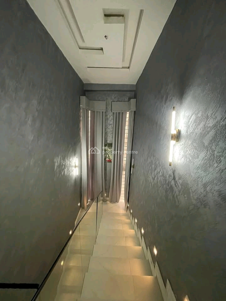 4 Bedroom Duplex with Mini Sit Out & Gatehouse, Radio Estate, Port Harcourt, Rivers, House for Sale