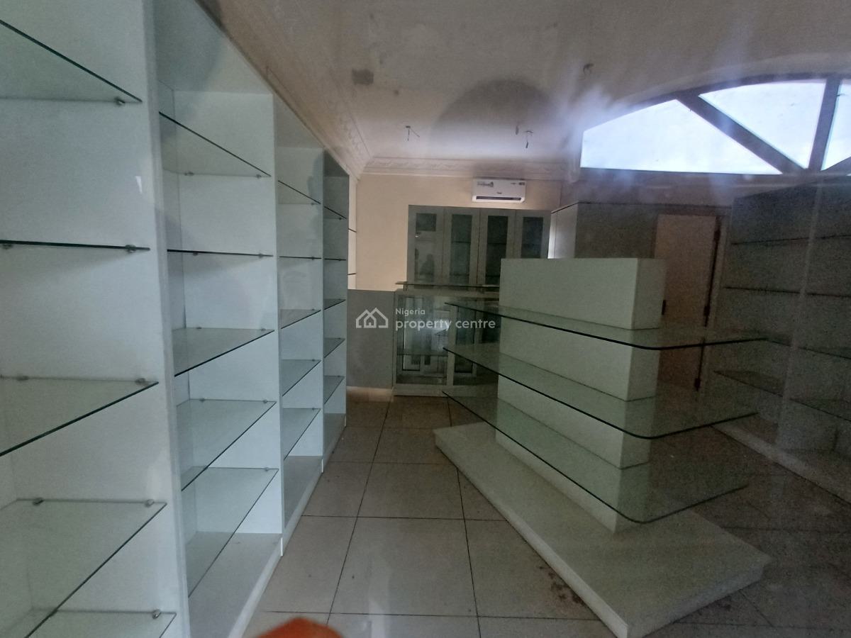 140sqm Shop / Office Space on The First Floor, Maitama District, Abuja, Shop for Rent
