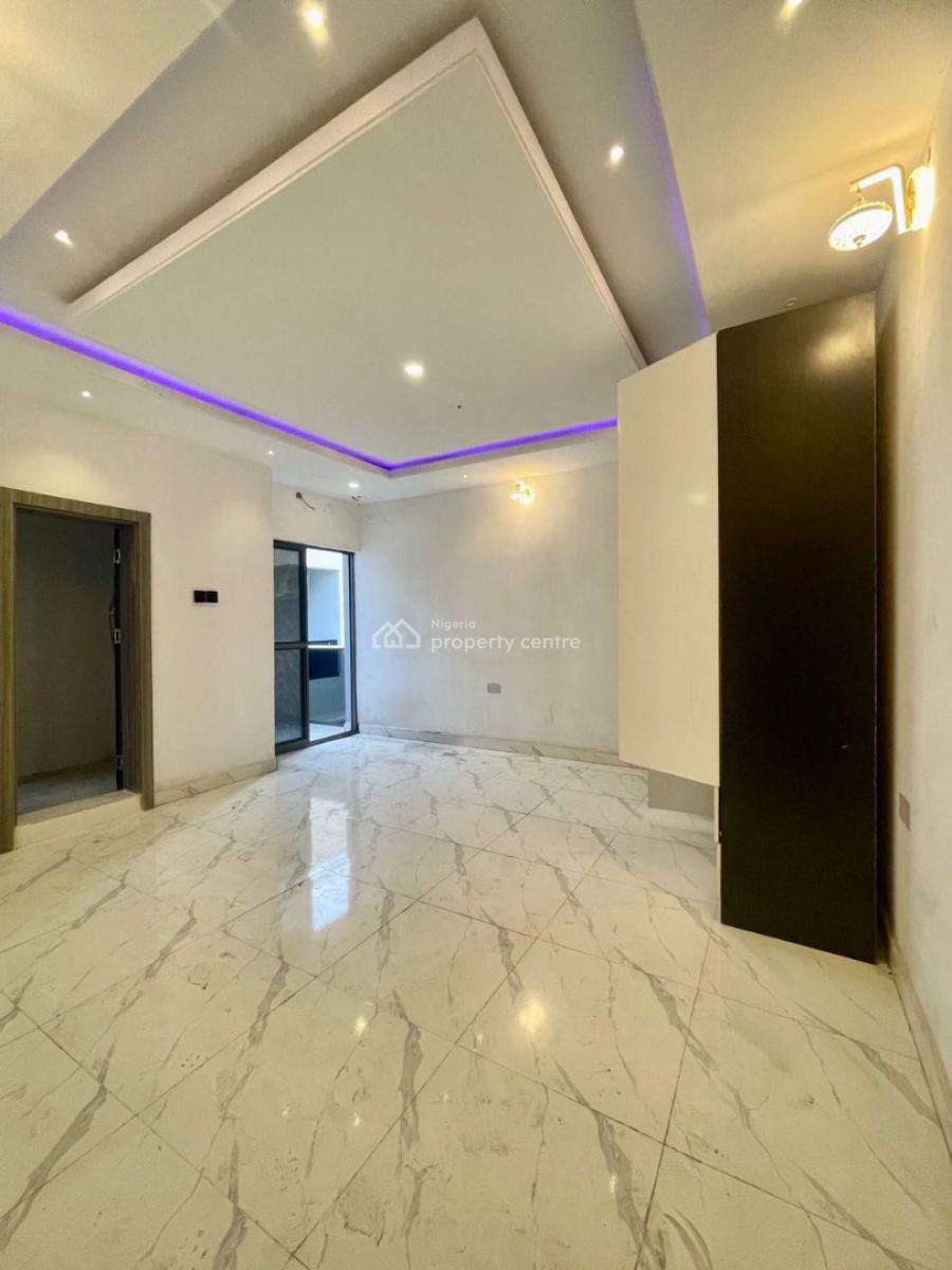 Elegant 3 Bedroom Terraced Duplex with Garage & Bq in a Serene Estate, Yaba, Lagos, Terraced Duplex for Sale