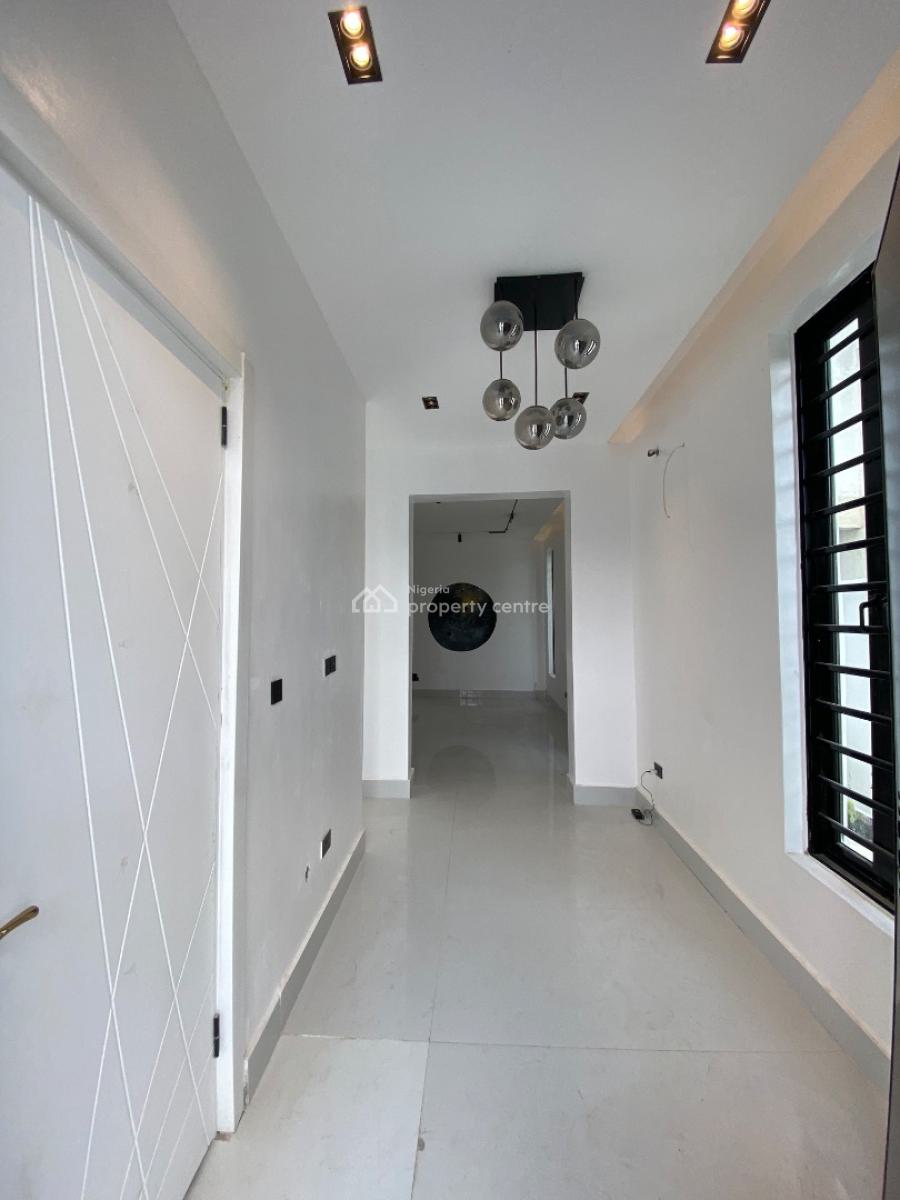Lovely 5 Bed Duplex in a Gated Estate, Lekki, Lekki Phase 1, Lekki, Lagos, Detached Duplex for Sale
